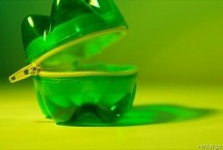 kerajinan-tangan-dari-botol-aqua